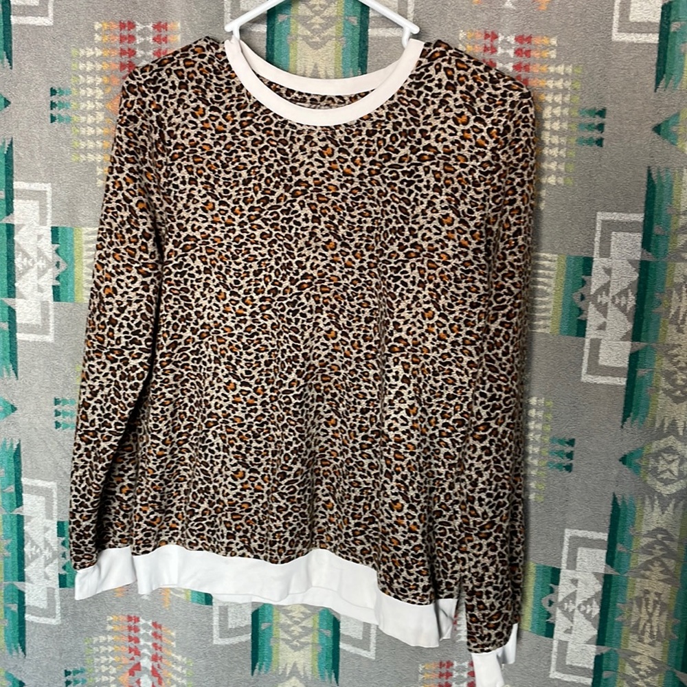 ZYIA long sleeve leopard print